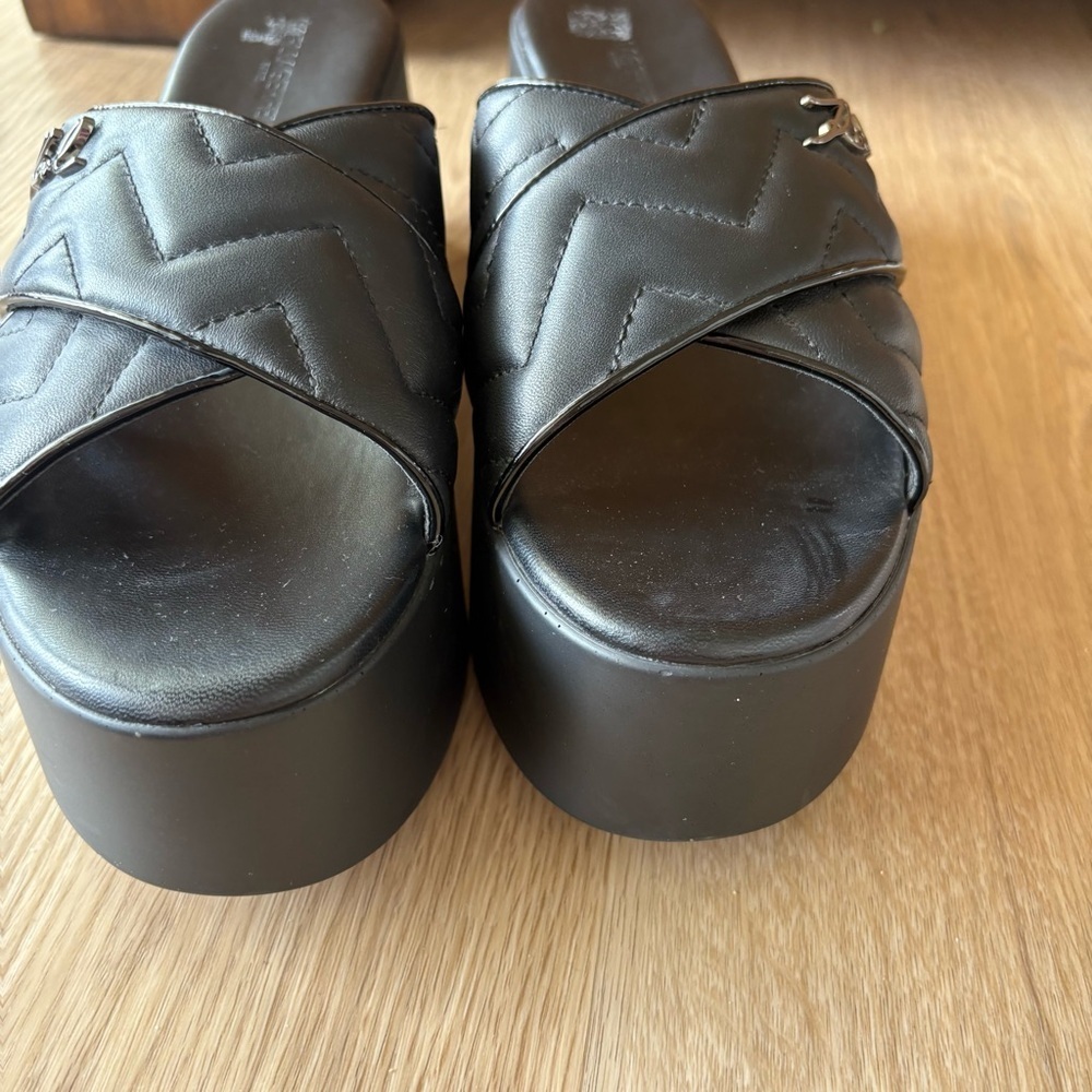 ** Karl Lagerfeld Paris Womens Ramona Black Leather Platform Sandals Shoes 9.5 - Picture 2 of 7